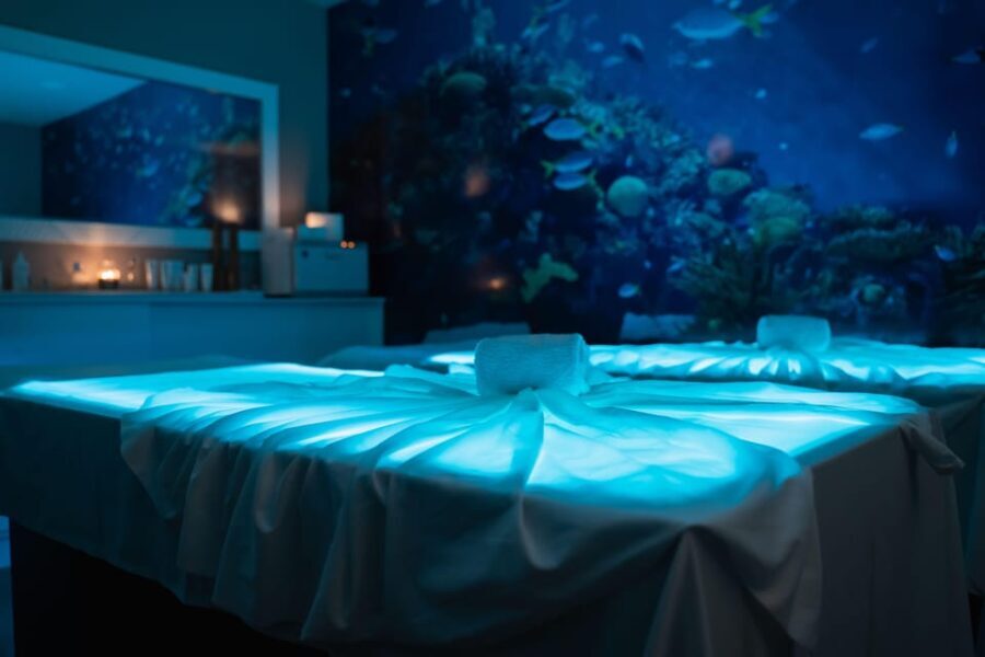 Terceira Island:Relaxing massage with essential oils on a waterbed - The Practicalities and Value