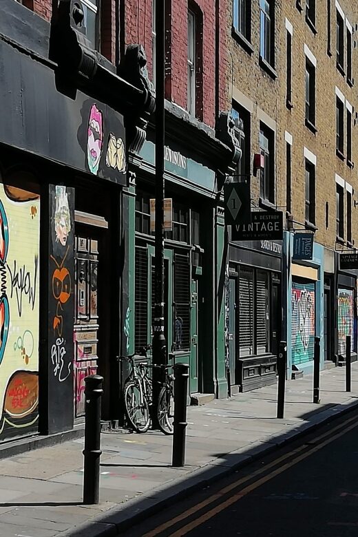 Terrific East-End Private Food tour with a friendly local. - The Personal Touch: Guides and Atmosphere