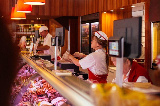 The 10 Tastings of Prague With Locals: Private Food Tour - What Makes This Tour Valuable?
