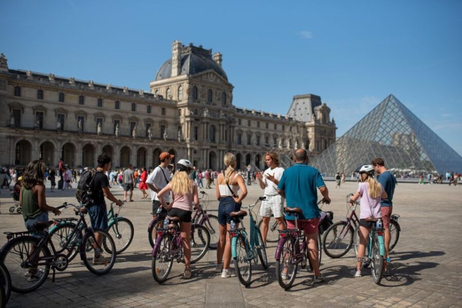 The Best of Paris: Small Group Bike Tour like a Local - An In-Depth Look at the Paris Bike Tour Experience