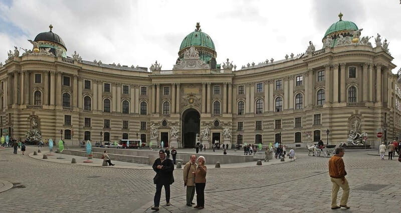 The Best of Vienna: Private Walking Tour With Local Guide - Exploring Vienna in Two Hours: A Deep Dive