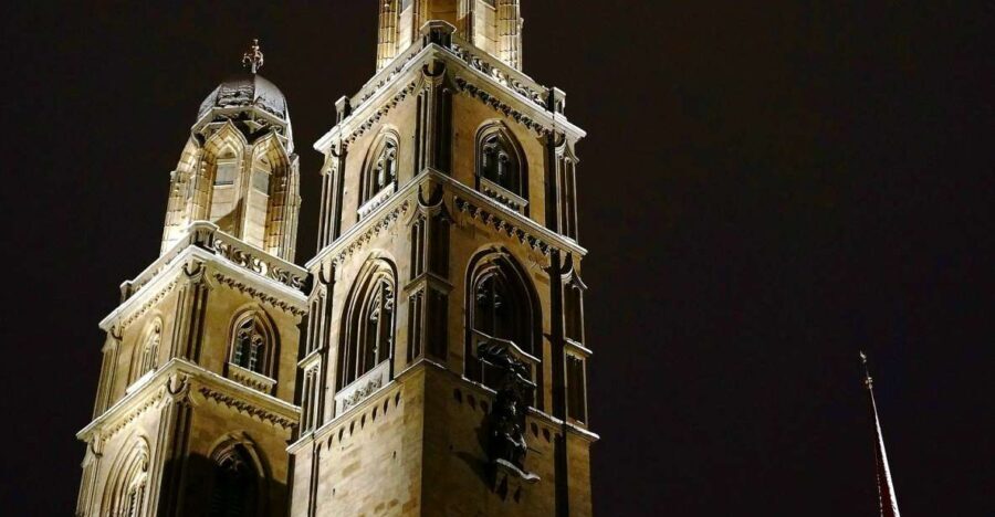 The Dark Side of Zurich: Self-Guided Audio City Tour - Who Would Enjoy This Tour?
