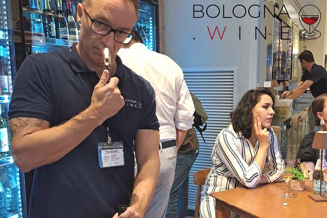 The downtown wine experience - Who Should Consider Taking This Tour?