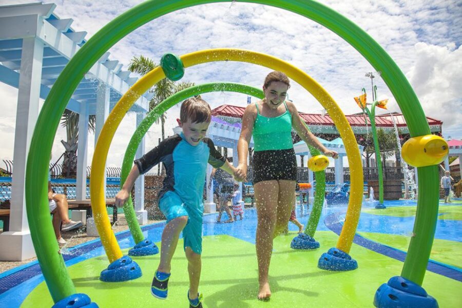 The Florida Aquarium Ticket - Who Would Love This Experience?