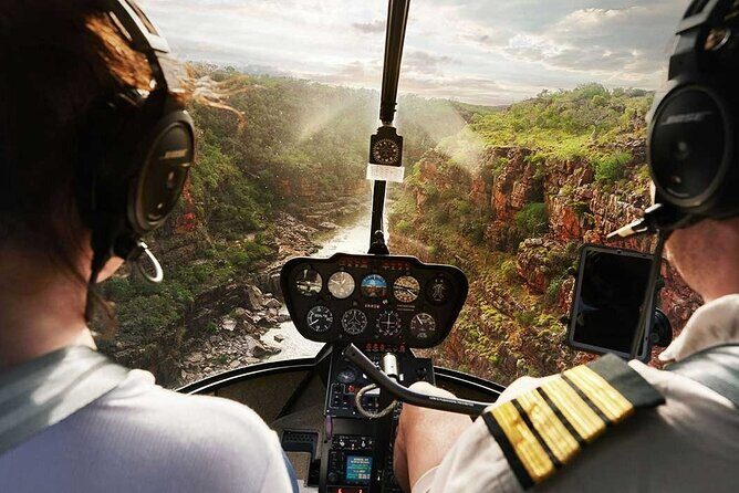 The Golden Goose Helicopter Flight ex. Mount Hart - Practical Tips for Booking and Enjoying