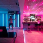 The Hague: VR Escape Room for 2 - 4 people - The Experience: Breaking Down the Journey