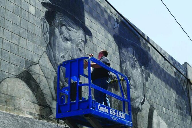 The Heart of Los Angeles Dreamland: A Self-Guide Tour in Culver City - A Closer Look at the Culver City Self-Guided Walk