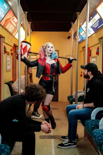The Joker : Jokes' on You at Batman Escape Game Paris - Puzzles and Interactive Elements