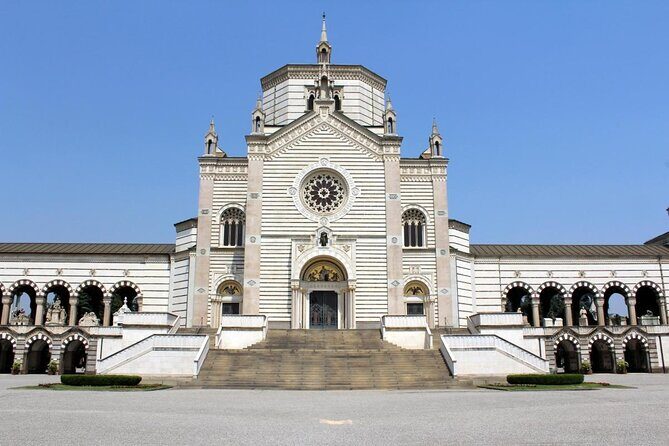 The Monumental Cemetery of Milan guided experience - Who Should Book This Experience?
