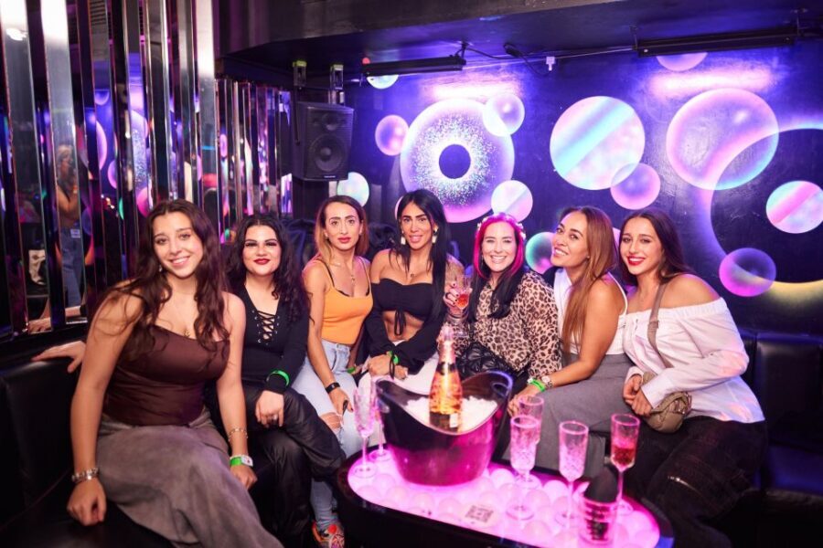 The Original Shoreditch Pub Crawl London - What’s in the Price? Is It Worth It?