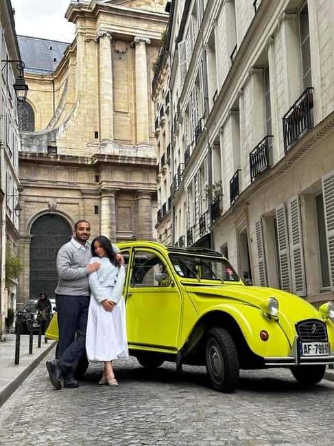 The Paris "Rive Gauche" tour in a vintage Citroën 2CV - A detailed look at the Paris "Rive Gauche" tour in a vintage Citroën 2CV