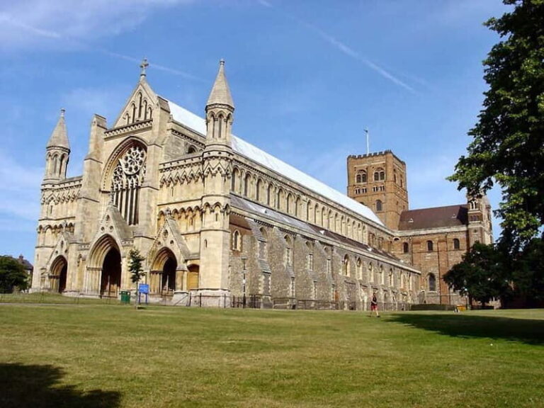 The Roman City of St. Albans Tour - A Deep Dive into the St. Albans Experience
