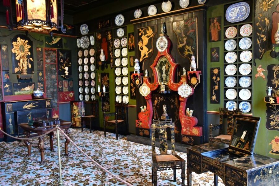 The story of Victor Hugo in Paris Old Town Tour & Museum - Exploring Victor Hugo’s Paris: A Deep Dive