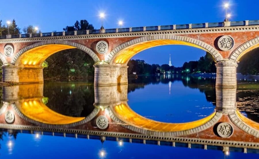 The Three Historic Bridges of Turin: Stories suspended between anecdotes and curiosities - A Closer Look at the Tour Itinerary