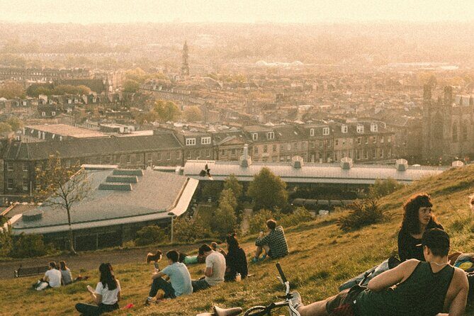 The Ultimate Edinburgh City Hike including Old and New Town