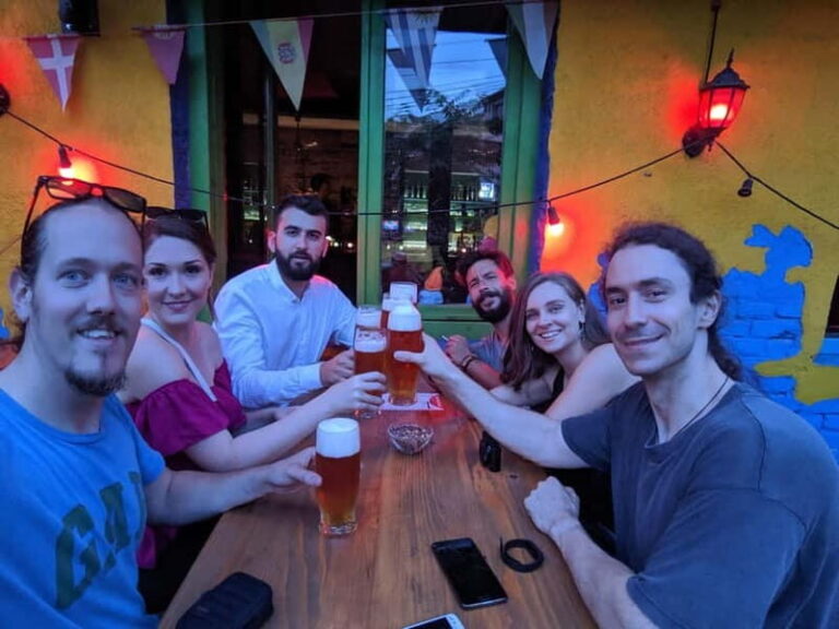 The World of Pubs and Taverns: A Golden Mile - A Detailed Look at the Tour Experience