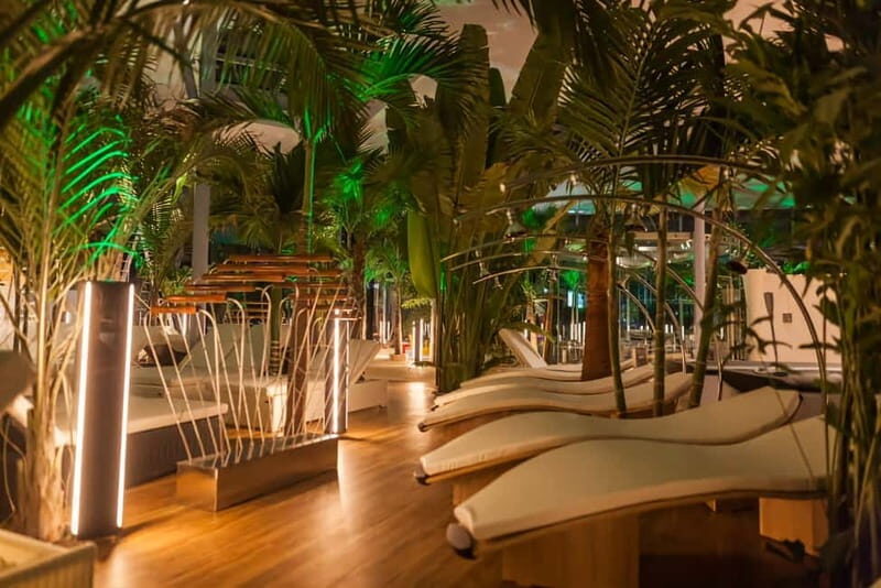Therme:Spa Day at the biggest oasis of RelaxationBucharest - An In-Depth Look at Your Spa Day