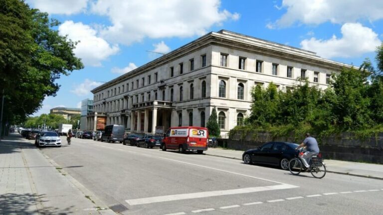 Third Reich: Art, Cult and Ideology behind the tragedy - What Makes This Tour Valuable for Travelers