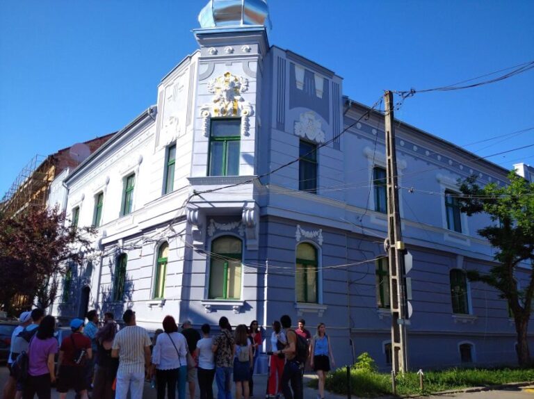 Timisoara Dream Tour in Elisabetin Neighborhood - A Deep Dive into the Timisoara Dream Tour in Elisabetin