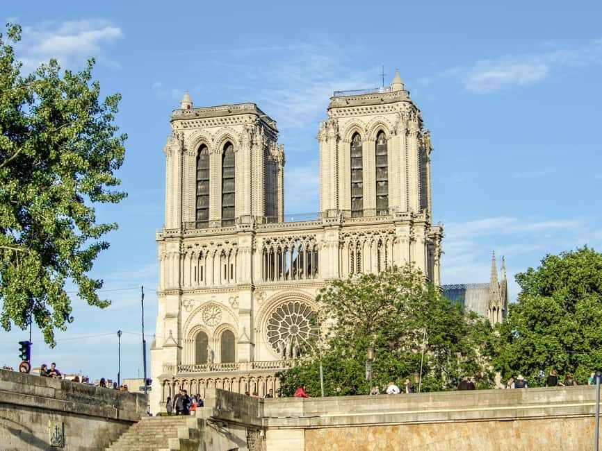 To Paris from Le Havre Port: one day private round tour - The Value in the Details