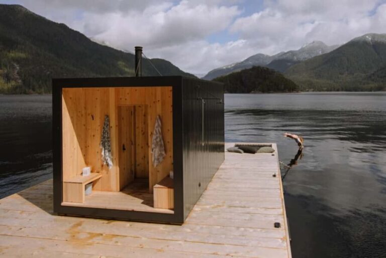 Tofino: Floating Sauna Experience with Coastal Boat Ride - A Thorough Look at the Tofino Floating Sauna Experience