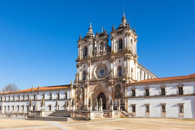 Tomar, Batalha and Alcobaça - UNESCO private guided tour - Who Will Love This Tour