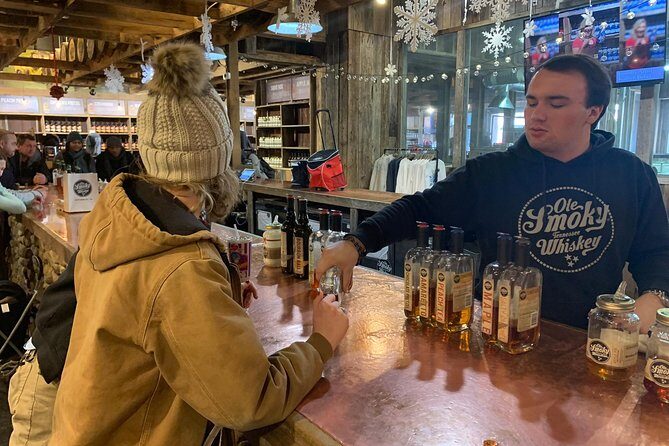 Top Rated Wine and Shine Walking Tour - What Travelers Are Saying