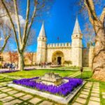 Topkapi Palace and Harem Istanbul Fast-Track Tickets, Tour - The Artifacts and Highlights