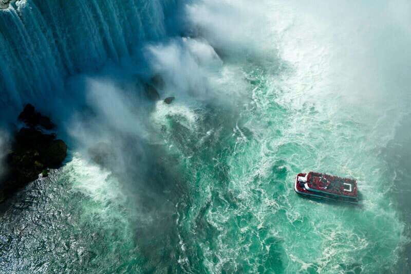 Toronto: Niagara Falls Tour with Cruise and Behind The Falls - First Stops: Floral Clock and Whirlpool Rapids