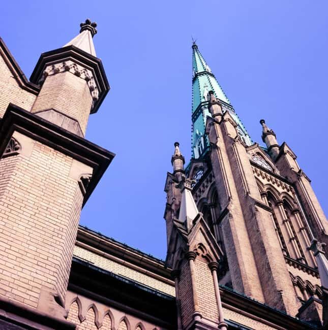 Torontos Holiday Magic: A Christmas Private Walking Tour - What’s Included and How It Works