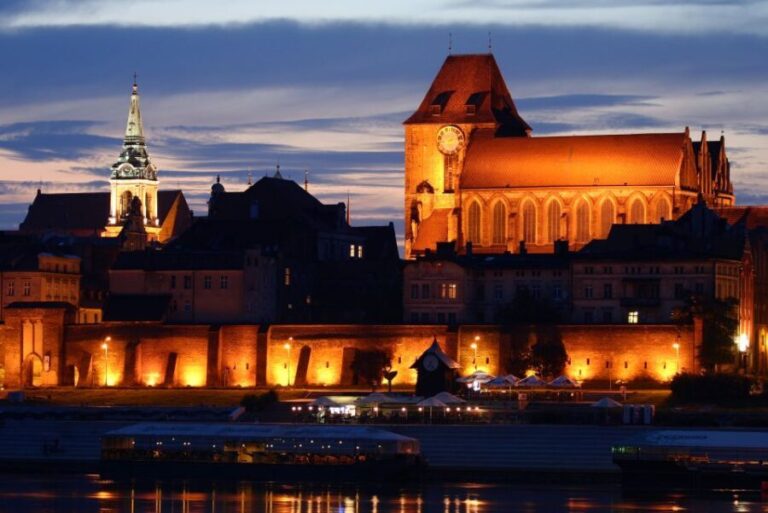 Torun: Family-Friendly Historical Walking Tour - Why This Tour Offers Great Value