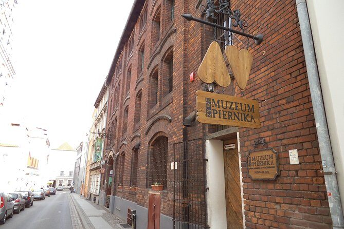 Torun Living Museum of Gingerbread and Old Town Private Walking Tour - FAQ