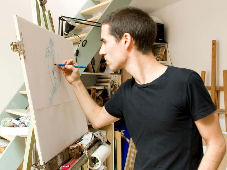 Toulouse: get drawn by an artist - A Deep Dive into the Artistic Experience in Toulouse