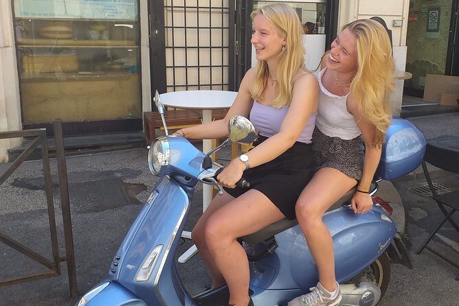 Tour by Vespa - The Sum Up