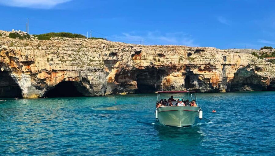 Tour di 2 ore alle Grotte di S. M. di Leuca - The Sum Up