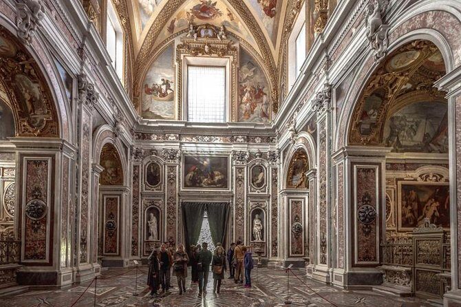 Tour in the Charterhouse of St. Martin and Pedamentina with an art expert - FAQs