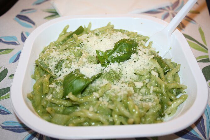 Tour of Genoa historic center and wine tasting with dinner - Who Will Love This Tour?
