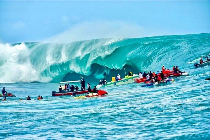 Tour of the island and Peninsula WITH Paragliding and Taxi Boat (Teahupoo) - A Closer Look at This Tahiti Tour