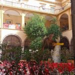 Tour of the Spanish Quarters and the monumental centre of Naples - Key Points