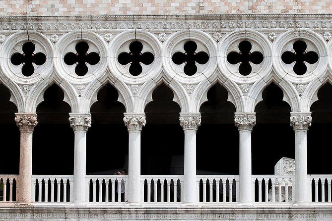 Tour of Venice in Doge's Palace and St Mark's Basilica - The Value of the Tour