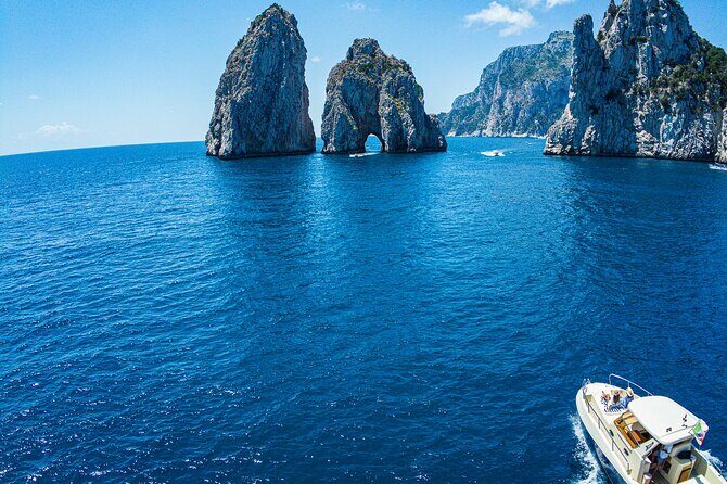 Tour Privato di Capri&Positano in Barca - What Makes This Tour Stand Out