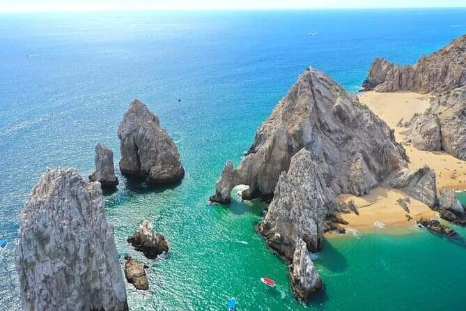 Tour to The Arch and Lover's Beach (optional) from Cabo - The Value of This Tour