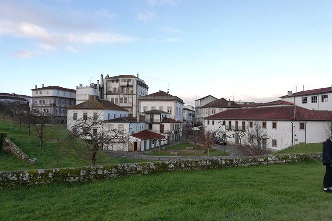 Tour Vigo and Santiago Compostela: Departure from Braga and Guimarães - Who Will Love This Tour?
