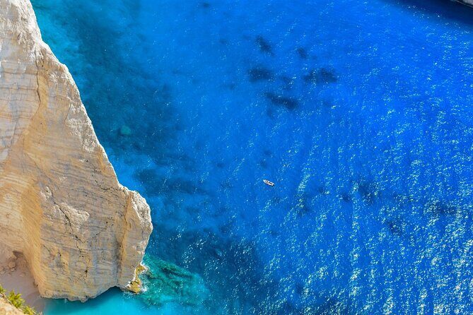 Tour Zakynthos Shipwreck,Blue Caves, Kremmidi Beach Excursion - The Experience: Pros and Cons