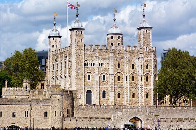 Tower of London Guided Tour, Crown Jewels, Tower Bridge - Who Should Book This Tour?