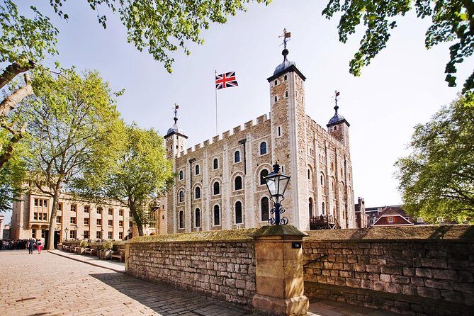 Tower of London with London Hop-On Hop-Off Tour and River Cruise - The Tower of London