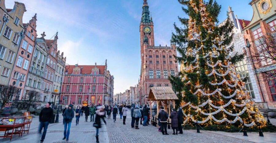 Town Hall and Gdansk Old Town Private Tour with Tickets - The Sum Up