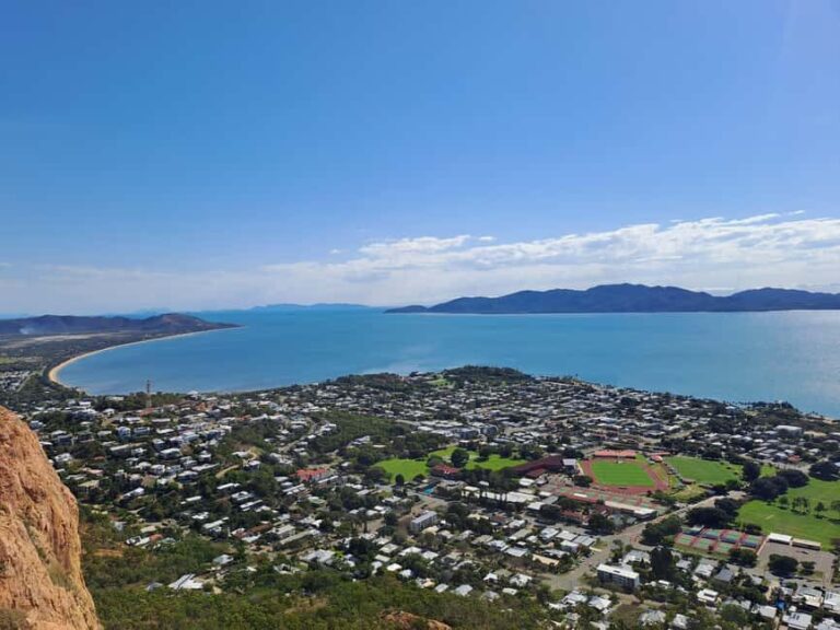 Townsville: Guided City Tour with Castle Hill Lookout - Key Points