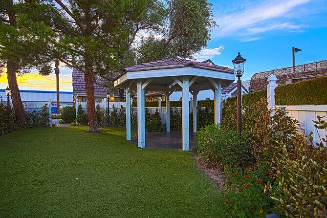 Traditional Las Vegas Wedding Package - FAQs