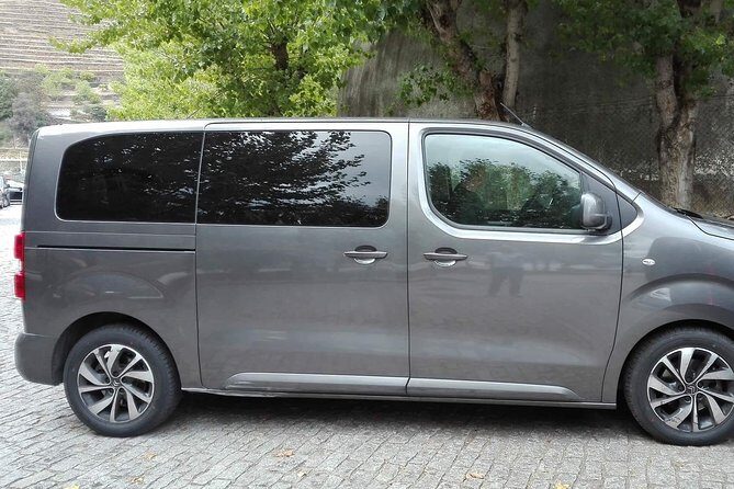 Transfer from Lisbon Airport to Lisbon City Hotels - A Detailed Look at the Lisbon Airport Transfer Service